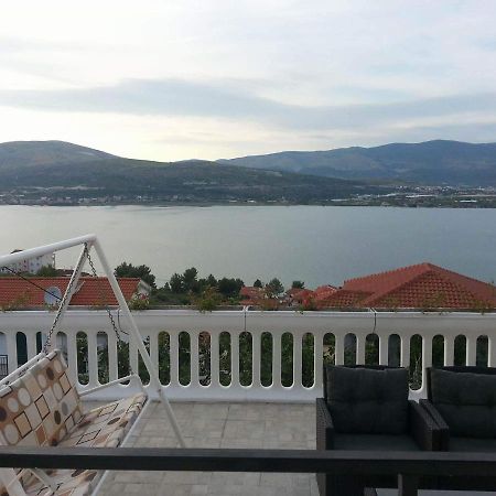 Apartment Zivkovic Трогир Экстерьер фото
