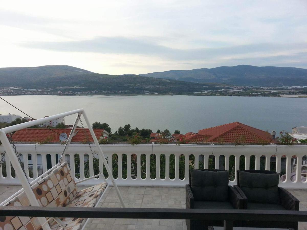 Apartment Zivkovic Трогир Экстерьер фото