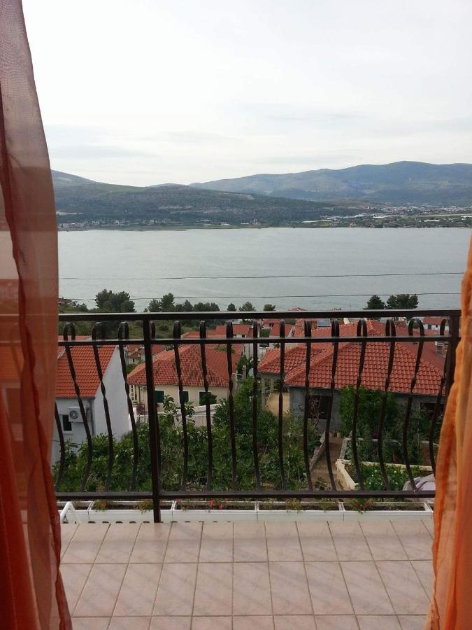 Apartment Zivkovic Трогир Экстерьер фото
